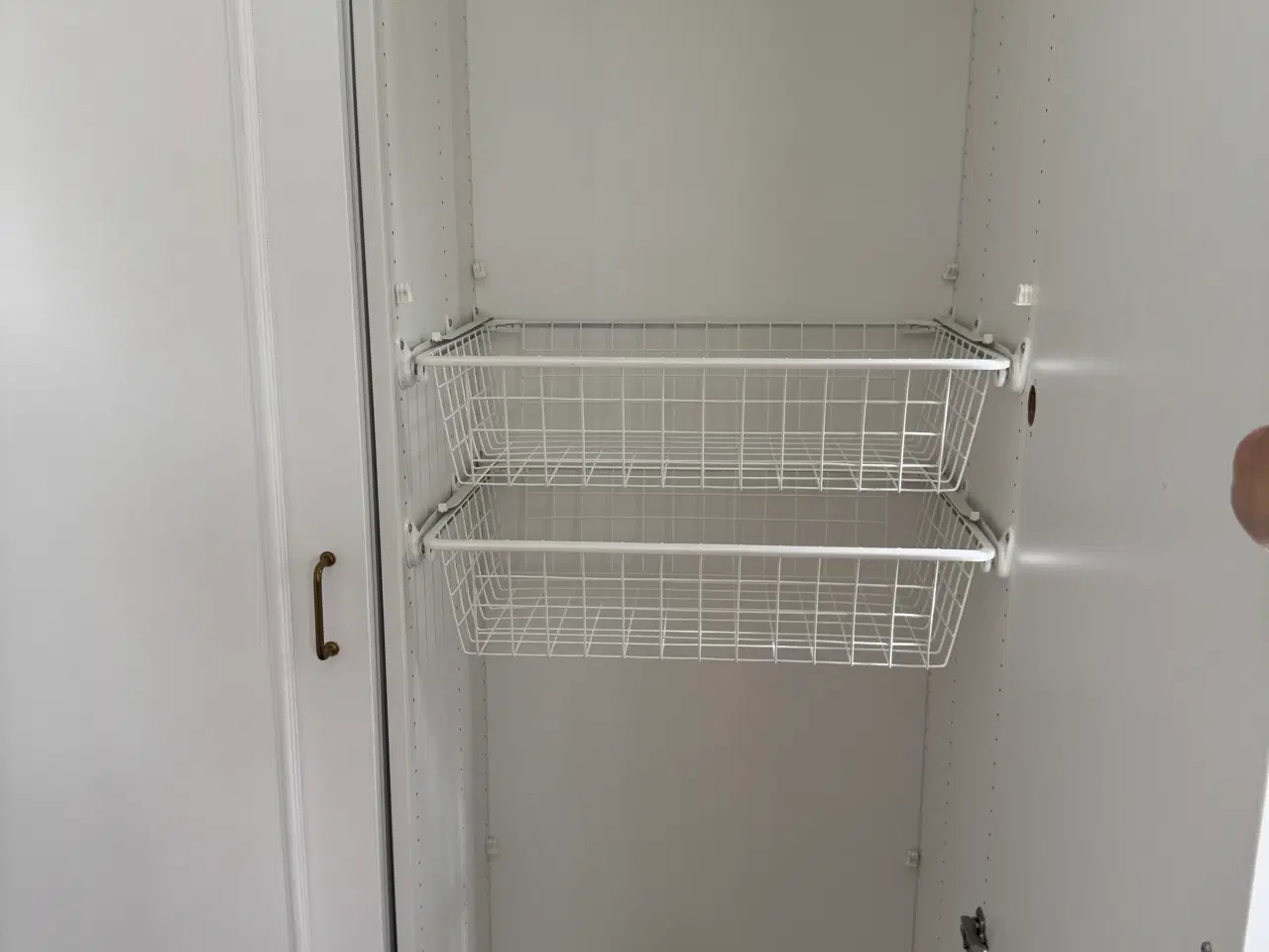 Billede 4 - Garderobeskab fra ikea