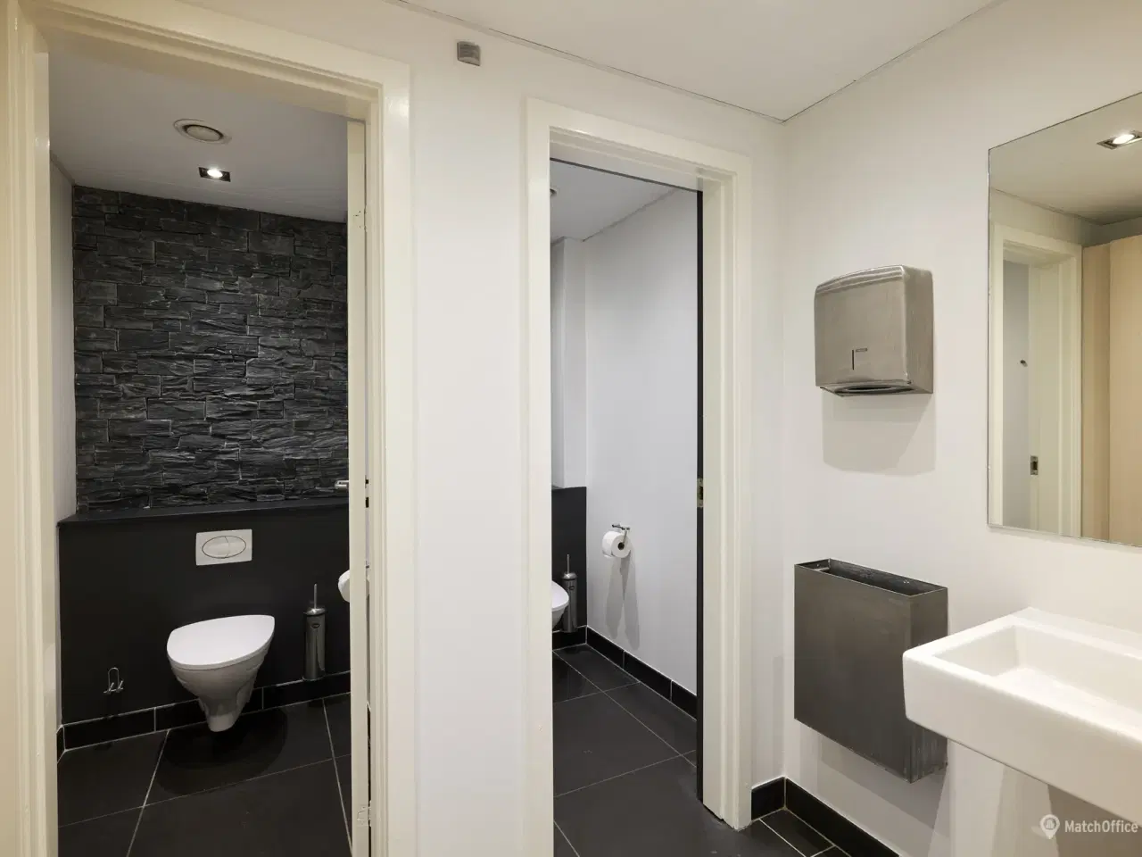 Billede 11 - Attraktive lejevilkår og rå rammer