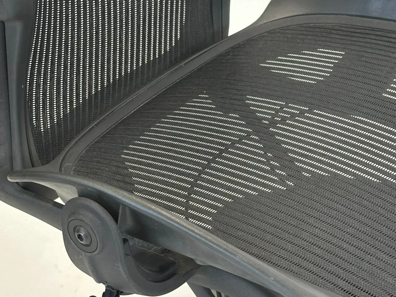 Billede 8 - Herman Miller Aeron B Kontorstol (u. armlæn)