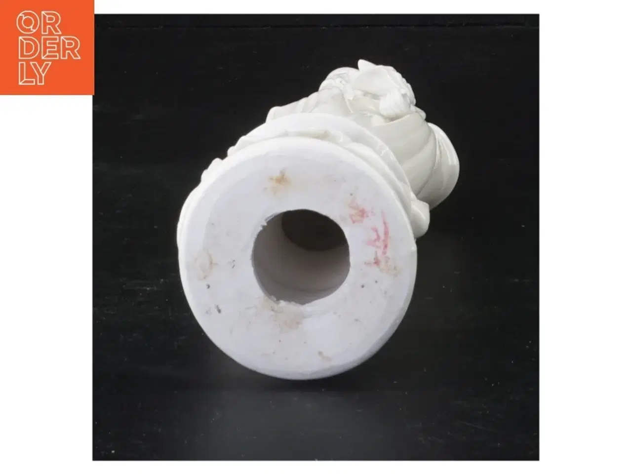 Billede 2 - Hvid porcelænsfigur af Guanyin (str. 24 x 6 cm)