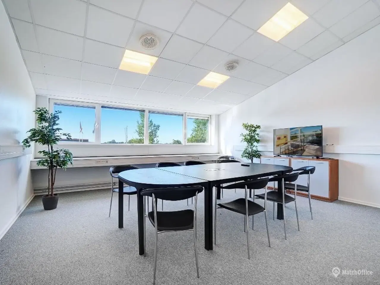 Billede 5 - Lyst og lækkert kontor