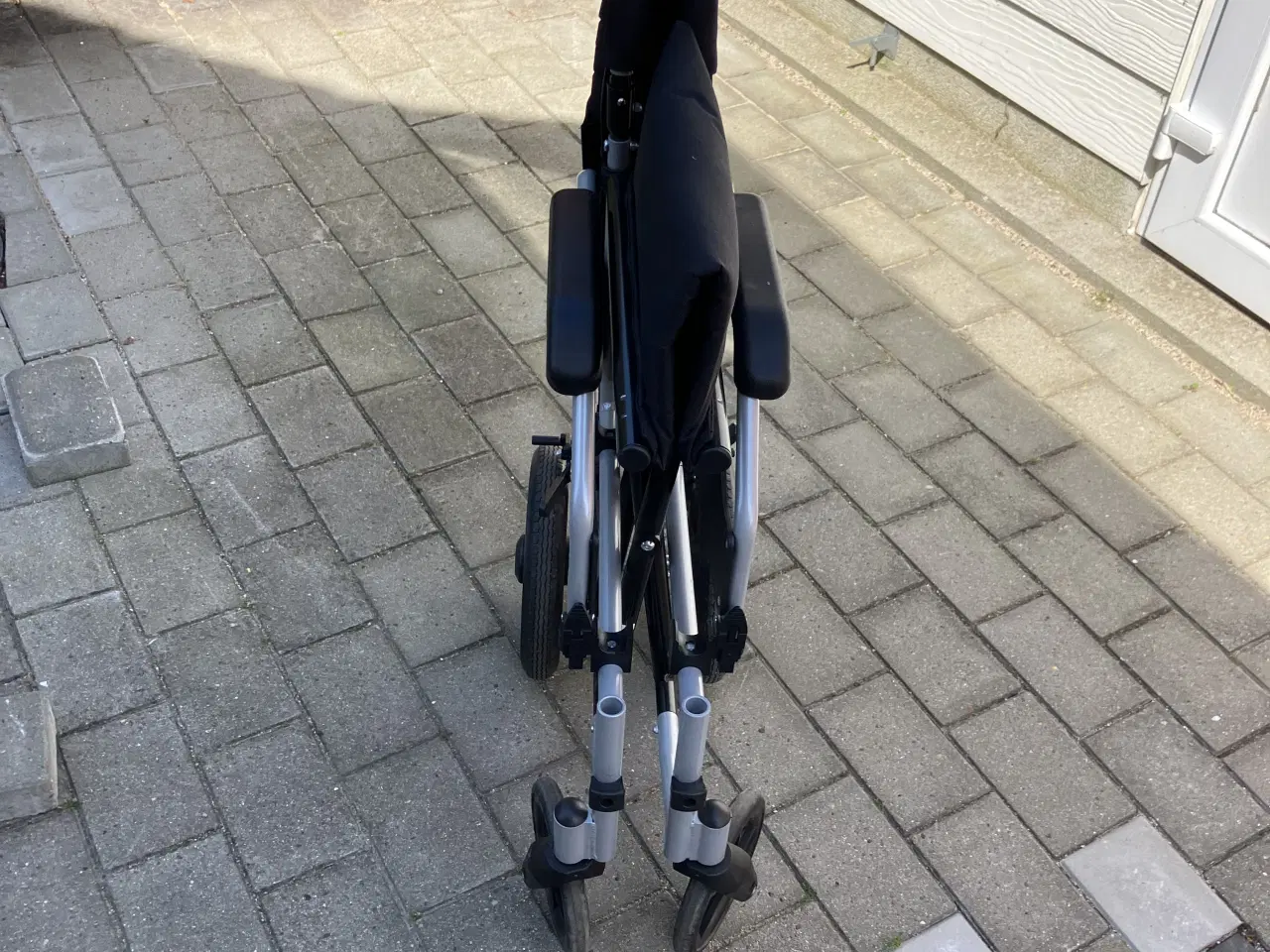 Billede 7 - Transportstol til svagtgående