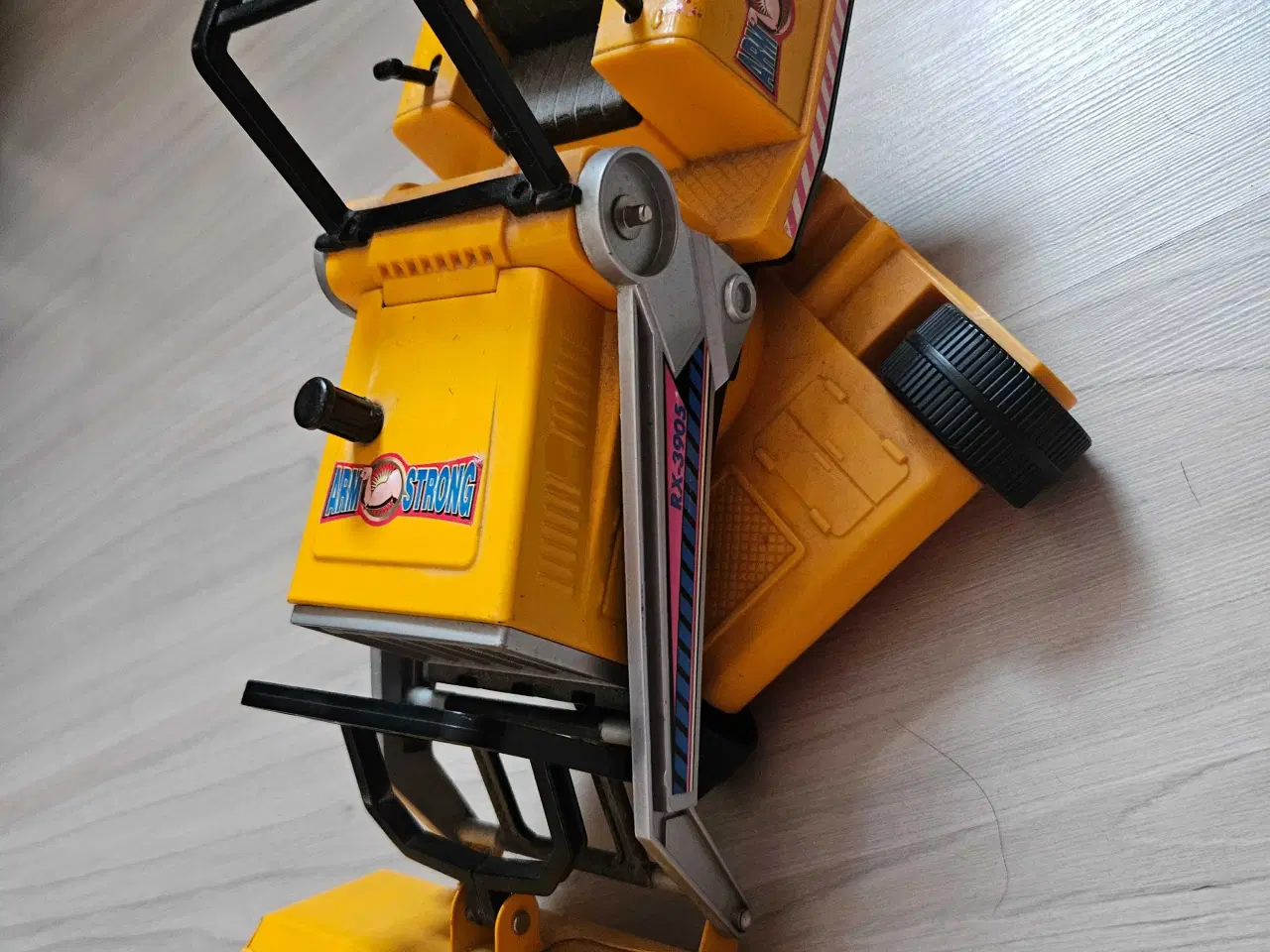 Billede 1 - Ældre legetøjs maskiner 