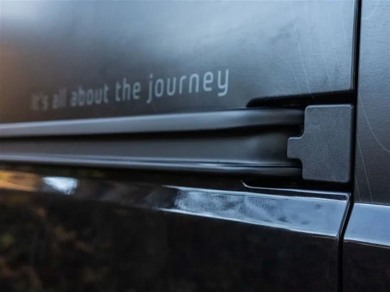 Billede 52 - 2026 - Tourne 6.0 Select aut. gear - Black - 180HK Tournes topmodel