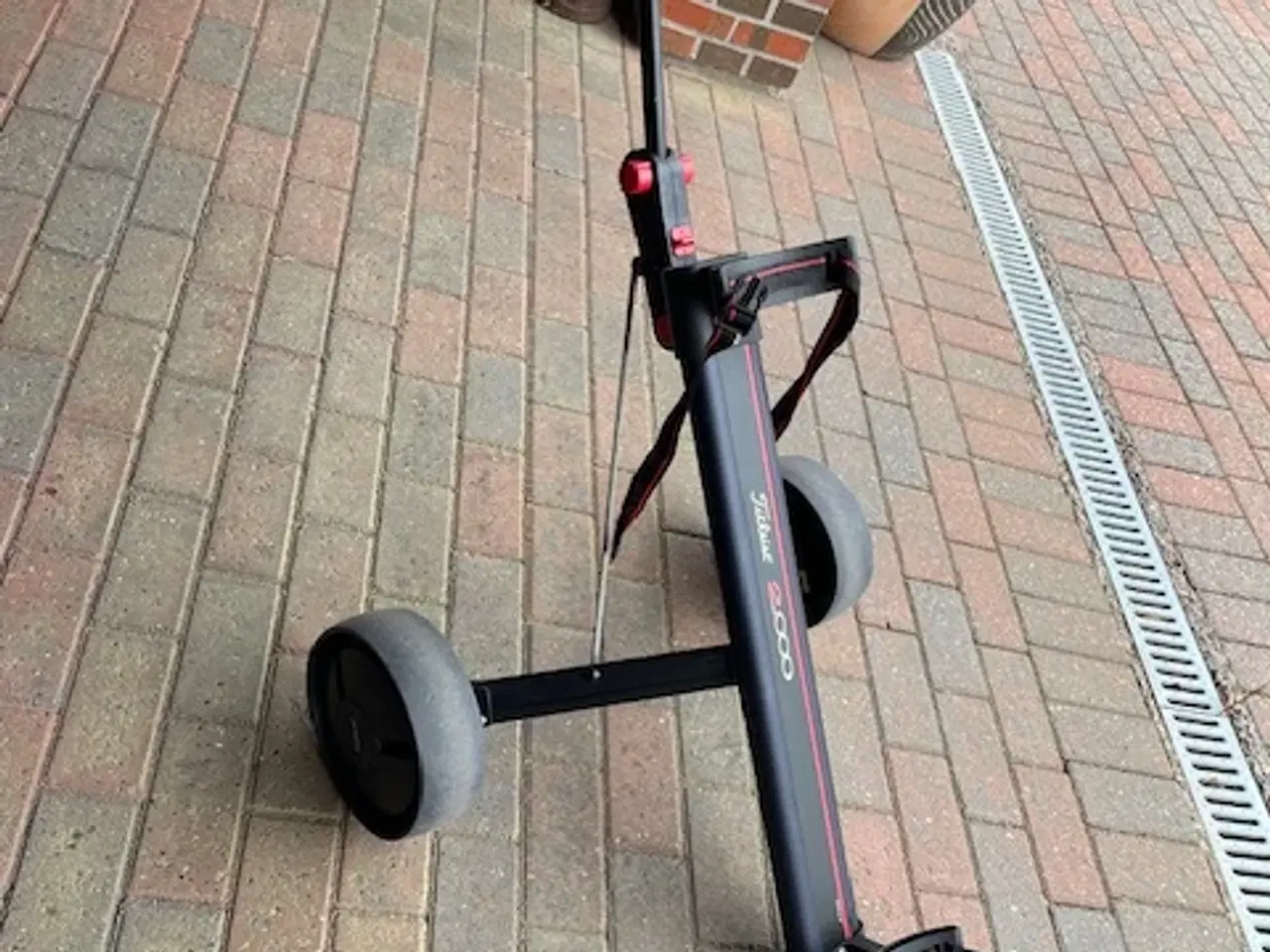 Billede 5 - DUNLOP golfsæt med foldebar golfvogn og bag