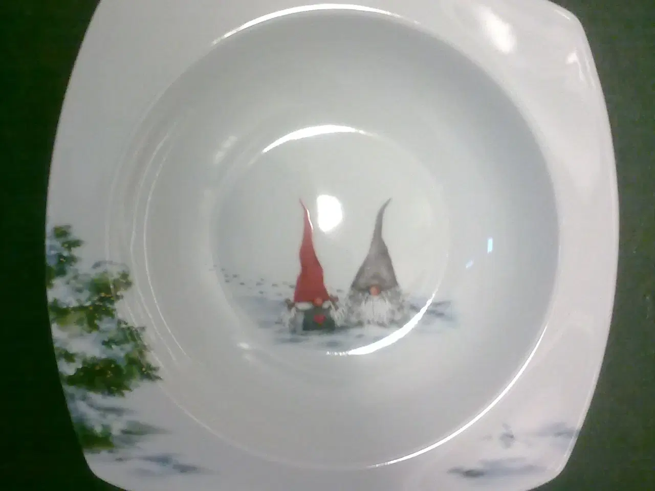 Billede 1 - Firkløveren Åsas tomtebod = Nisse dyb tallerken