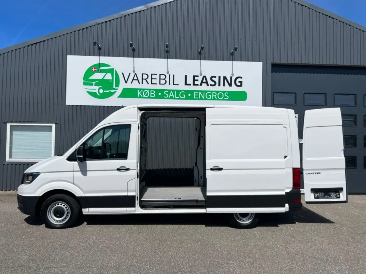 Billede 2 - VW Crafter 35 2,0 TDi 177 Kassevogn L3H2 aut.