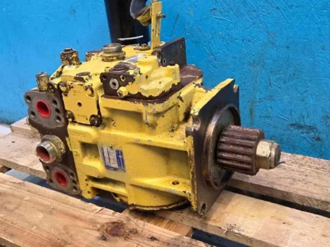 Billede 4 - New Holland TX68 Hydrostatisk Pumpe 9811195