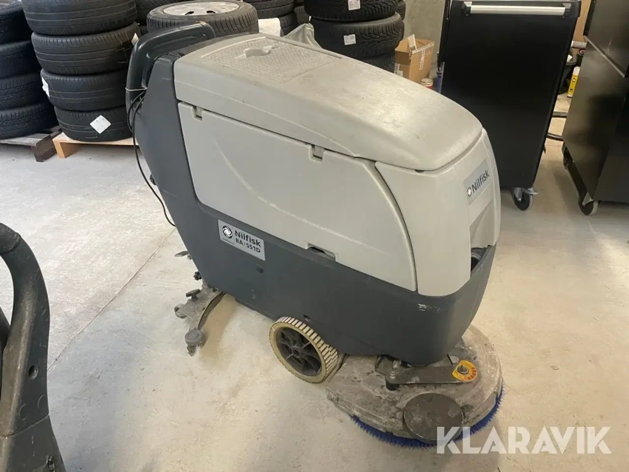 Billede 3 - Gulvvaskemaskine Nilfisk Scrubber -Dryer BA551D
