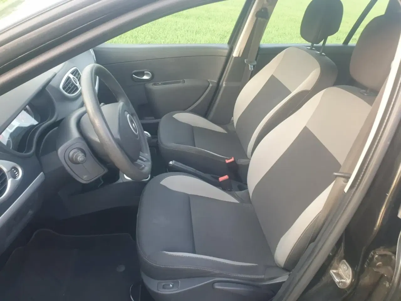 Billede 12 - Renault Clio III 1,5 dCi 75 Avantage Sport Tourer