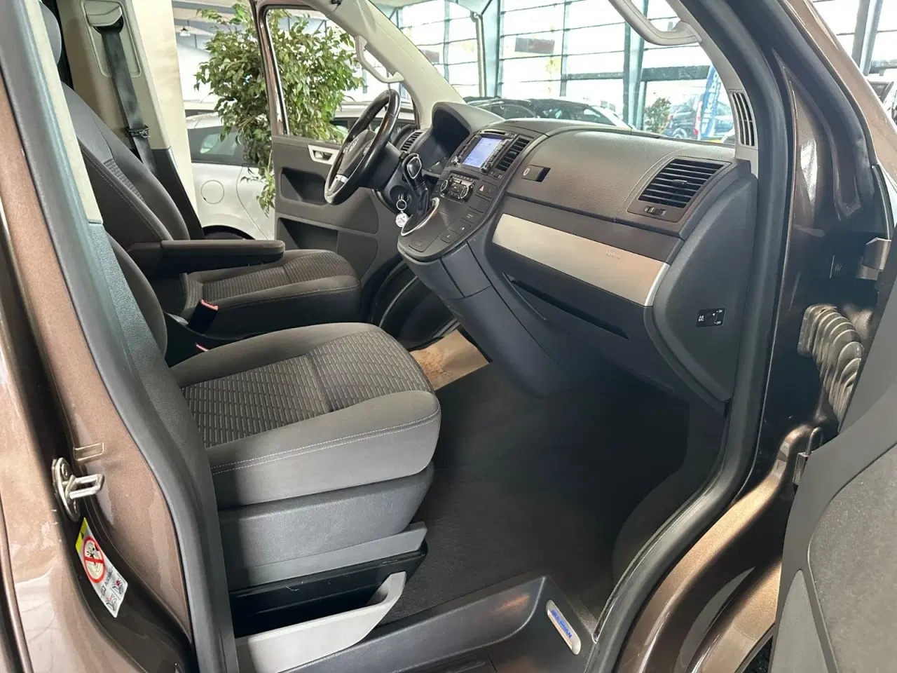 Billede 4 - VW Multivan 2,0 TDi 180 Comfortline DSG kort