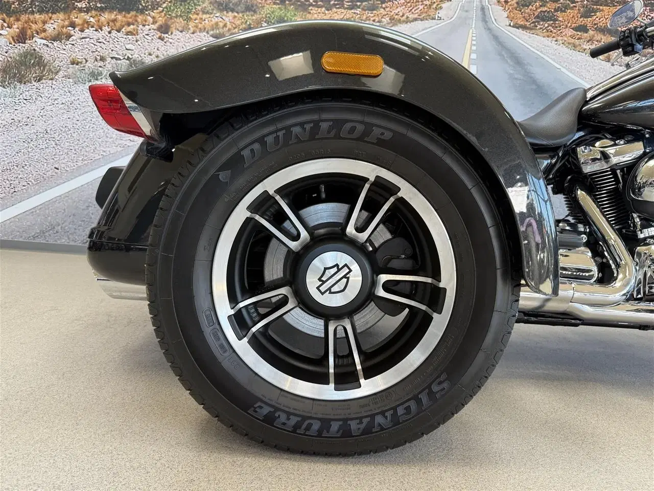 Billede 8 - Harley-Davidson FLRT Freewheeler Trike 107"