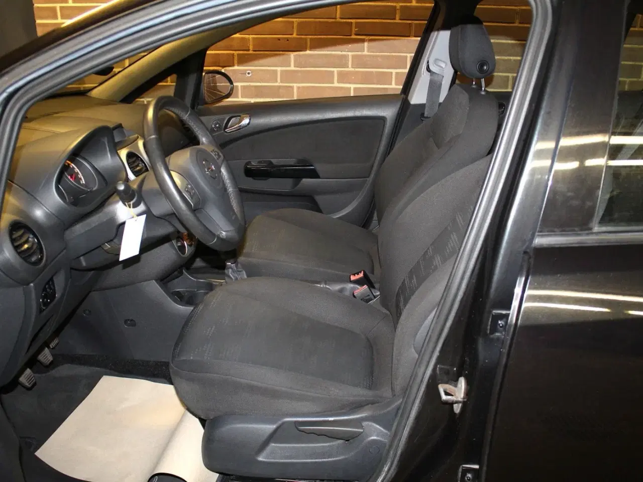 Billede 4 - Opel Corsa 1,2 16V Enjoy