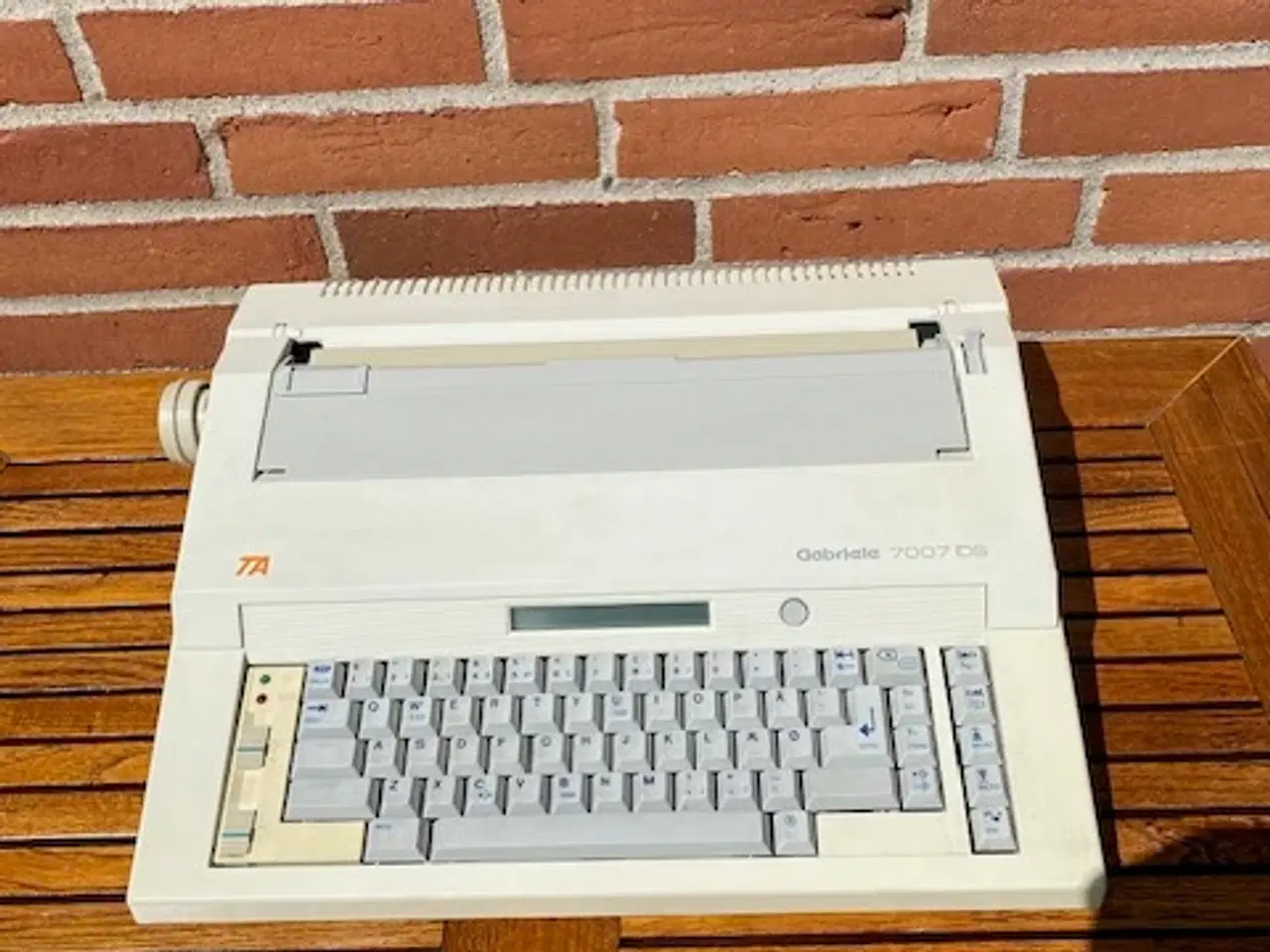 Billede 2 - Elektronisk skrivemaskine TA Gabriele 7007 DS