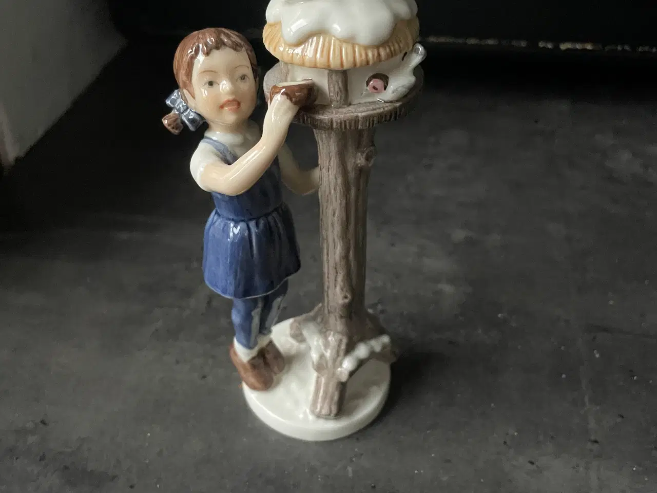 Billede 1 - Royal Copenhagen års figur