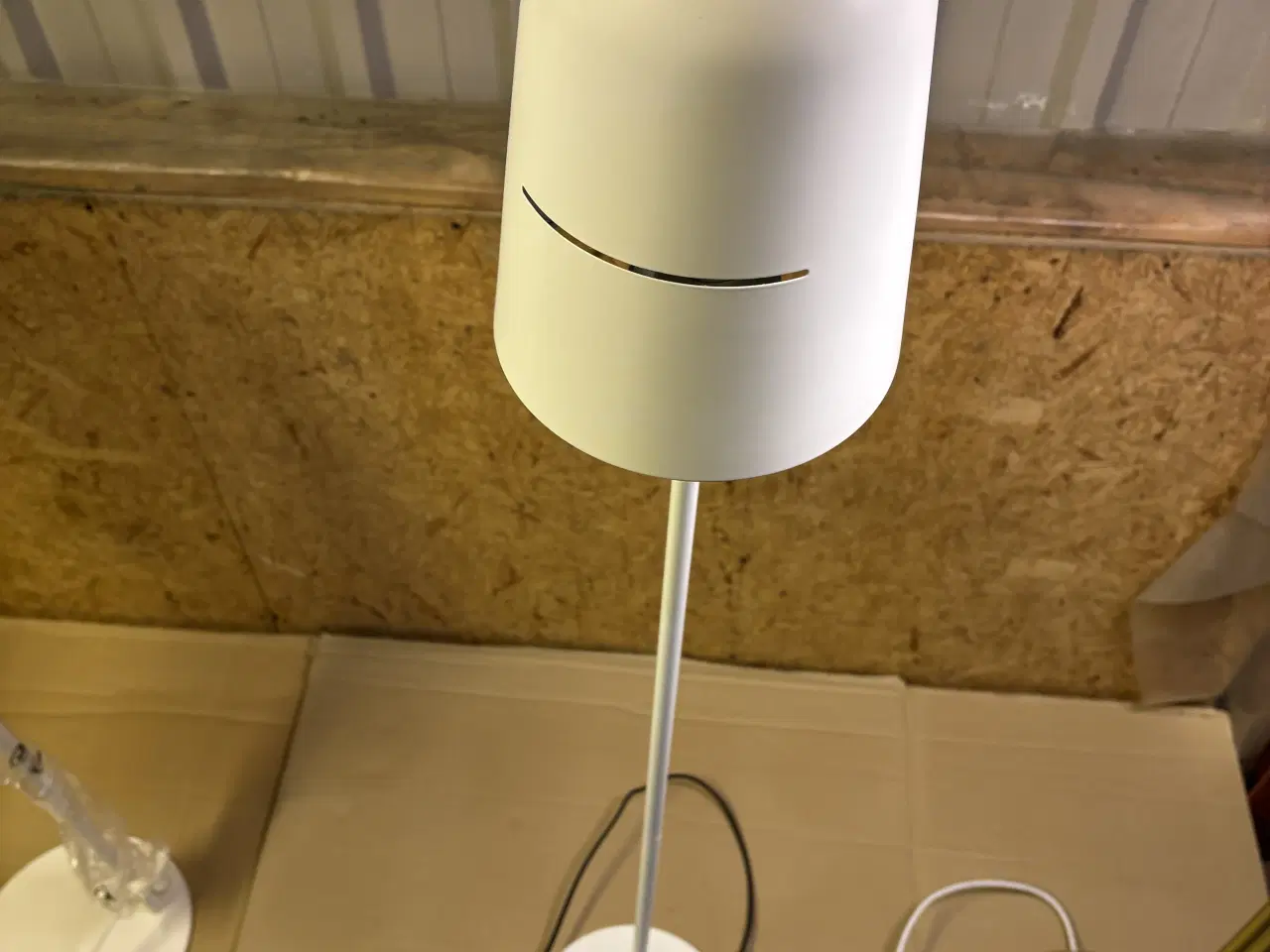 Billede 3 - Gulvlampe hvid