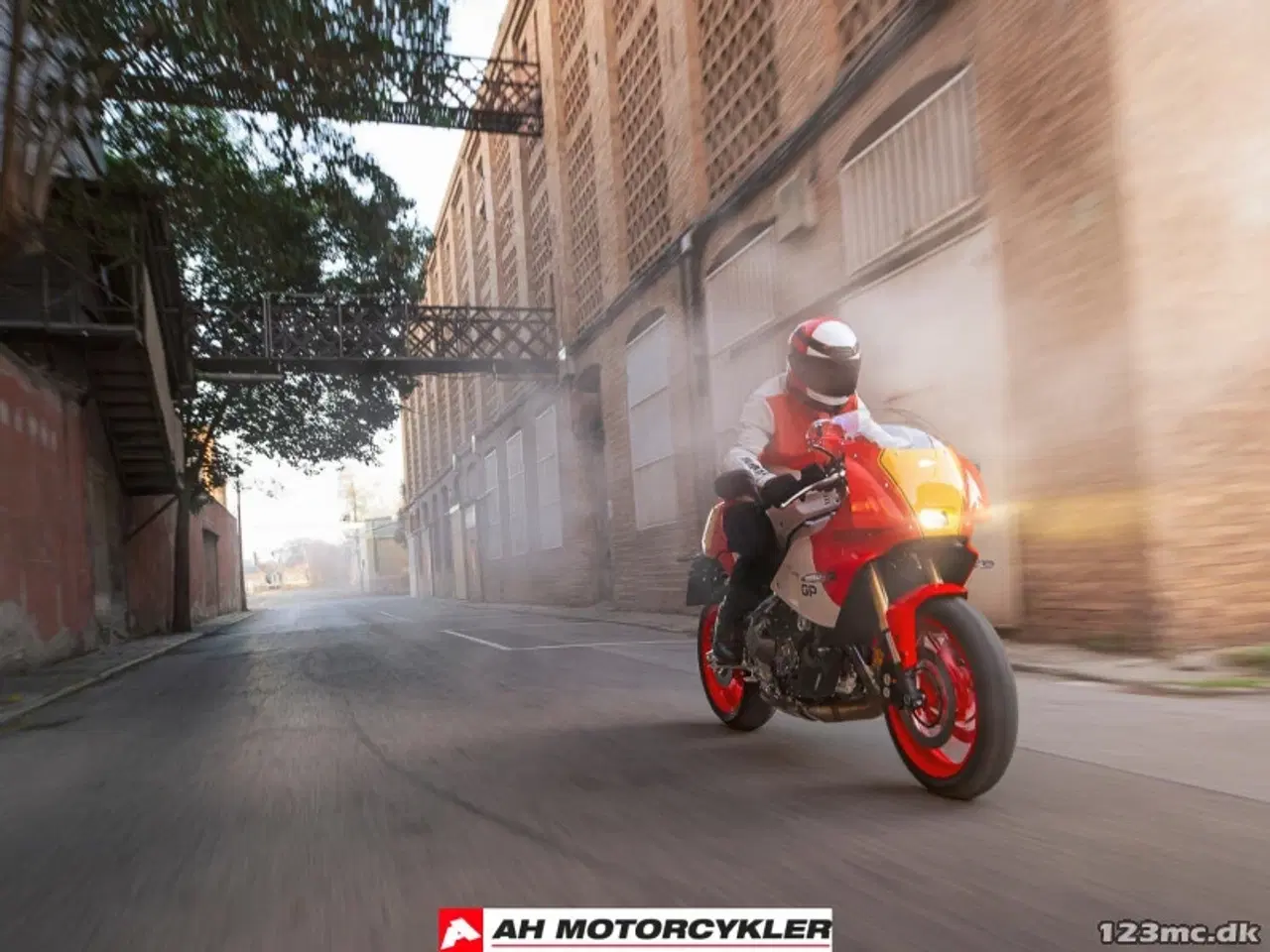 Billede 14 - Yamaha XSR 900 GP Legend Red