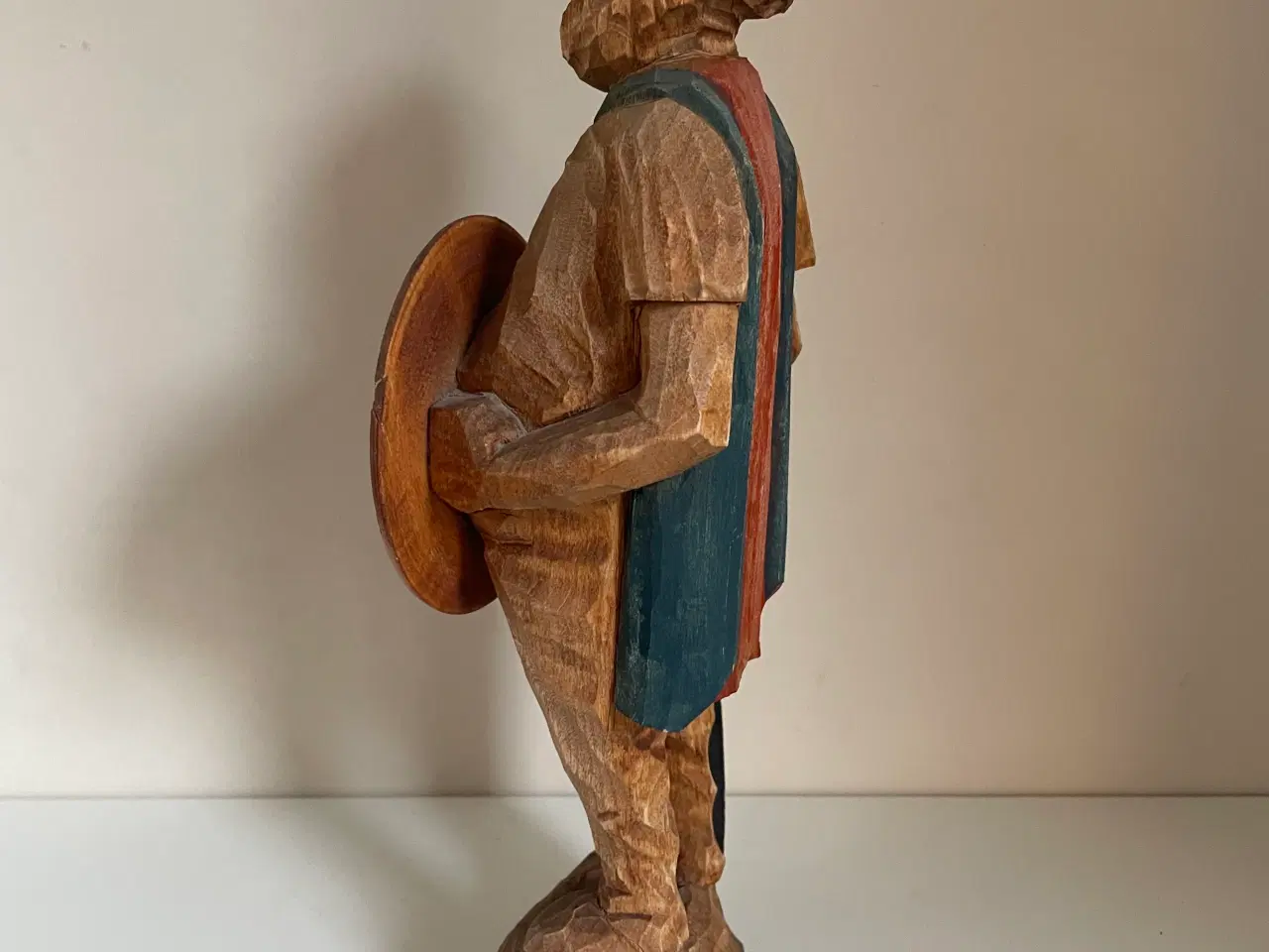 Billede 3 - Frihed Knudsen træ figur 