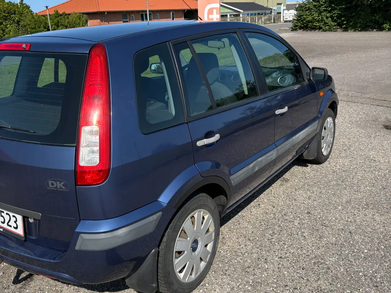 Billede 2 - Økonomisk pendler bil