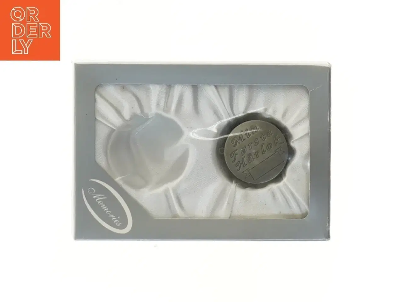 Billede 1 - Børne dåbsæske til hårlok (str. Ø 4 cm)