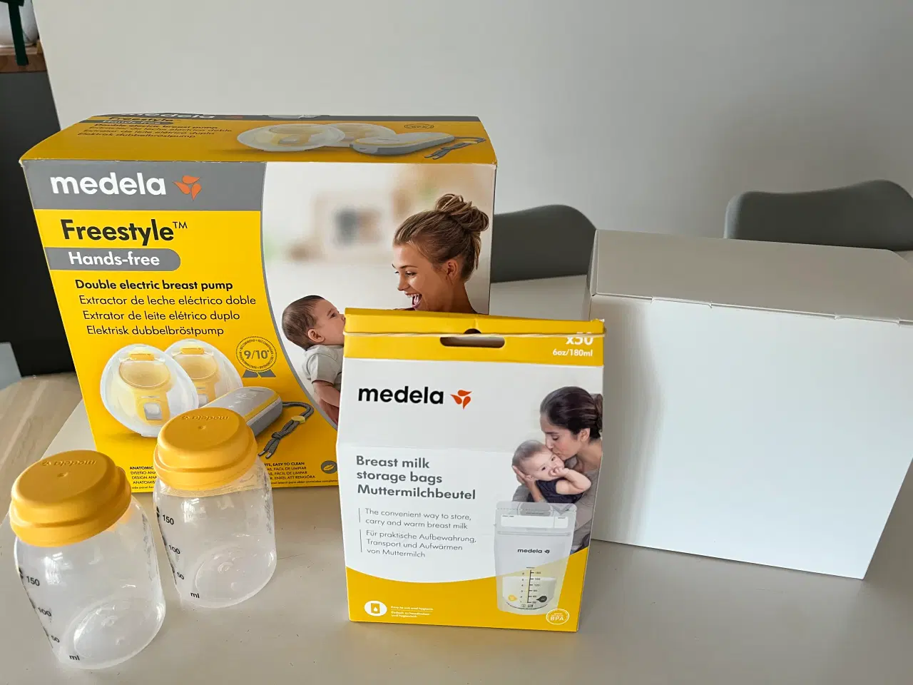 Billede 2 - Medela Freestyle Handsfree brystpumpe