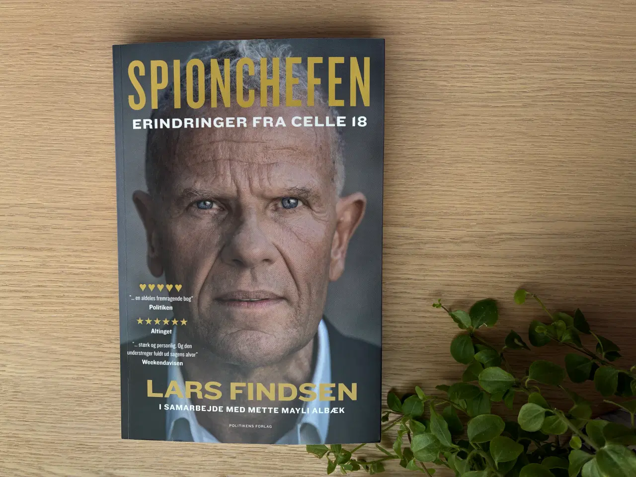 Billede 1 - SPIONCHEFEN Erindringer fra Celle 18 Lars Findsen