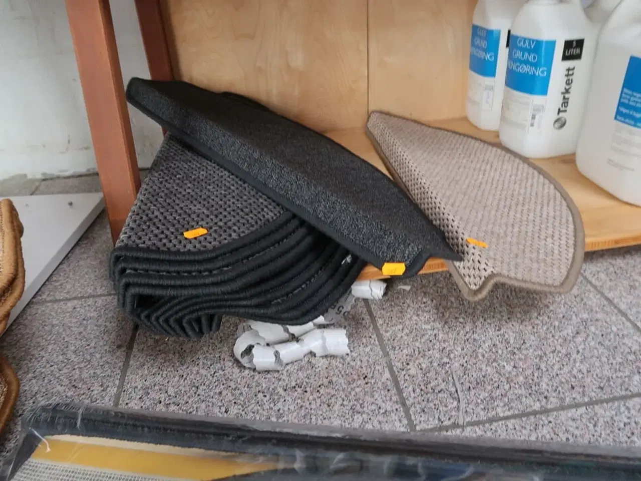 Billede 1 - Div. Trappetæpper