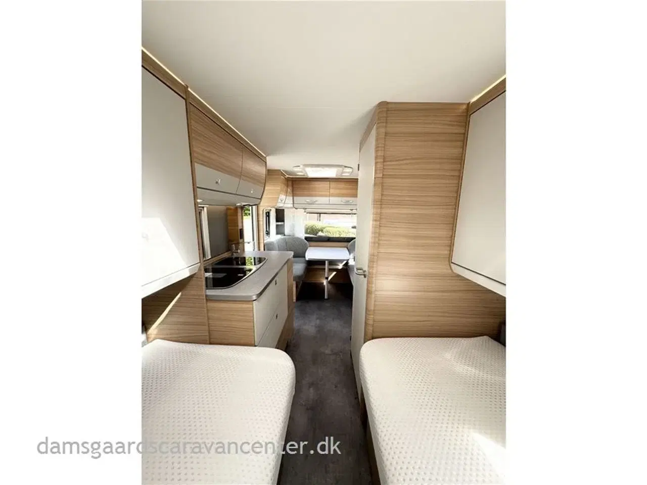 Billede 16 - 2022 - Dethleffs Camper 460 EL D-Line   Enkeltsenge-Lamel-Gulvtemp.-Mover-Telt