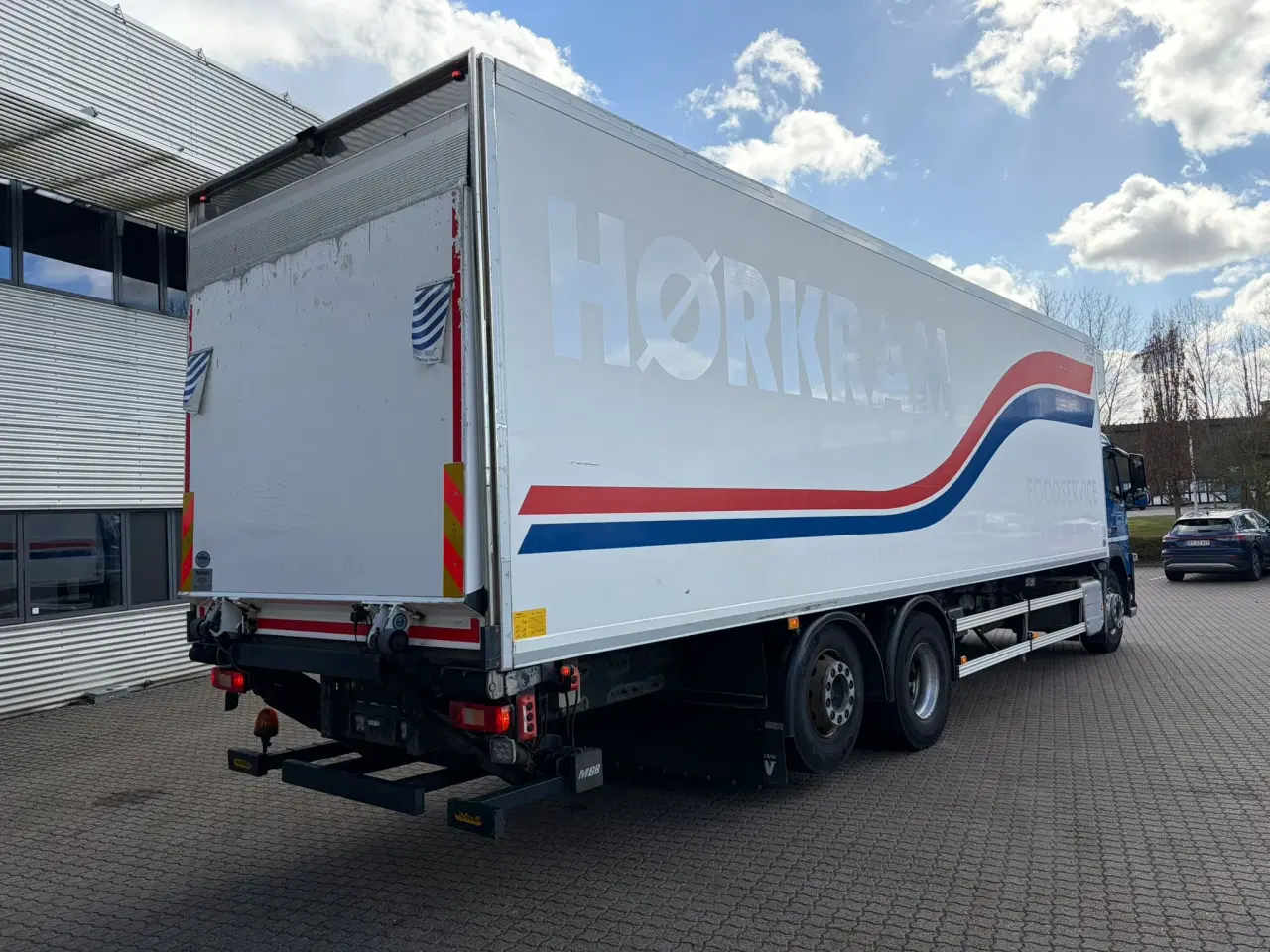 Billede 4 - Volvo FM330, Køle