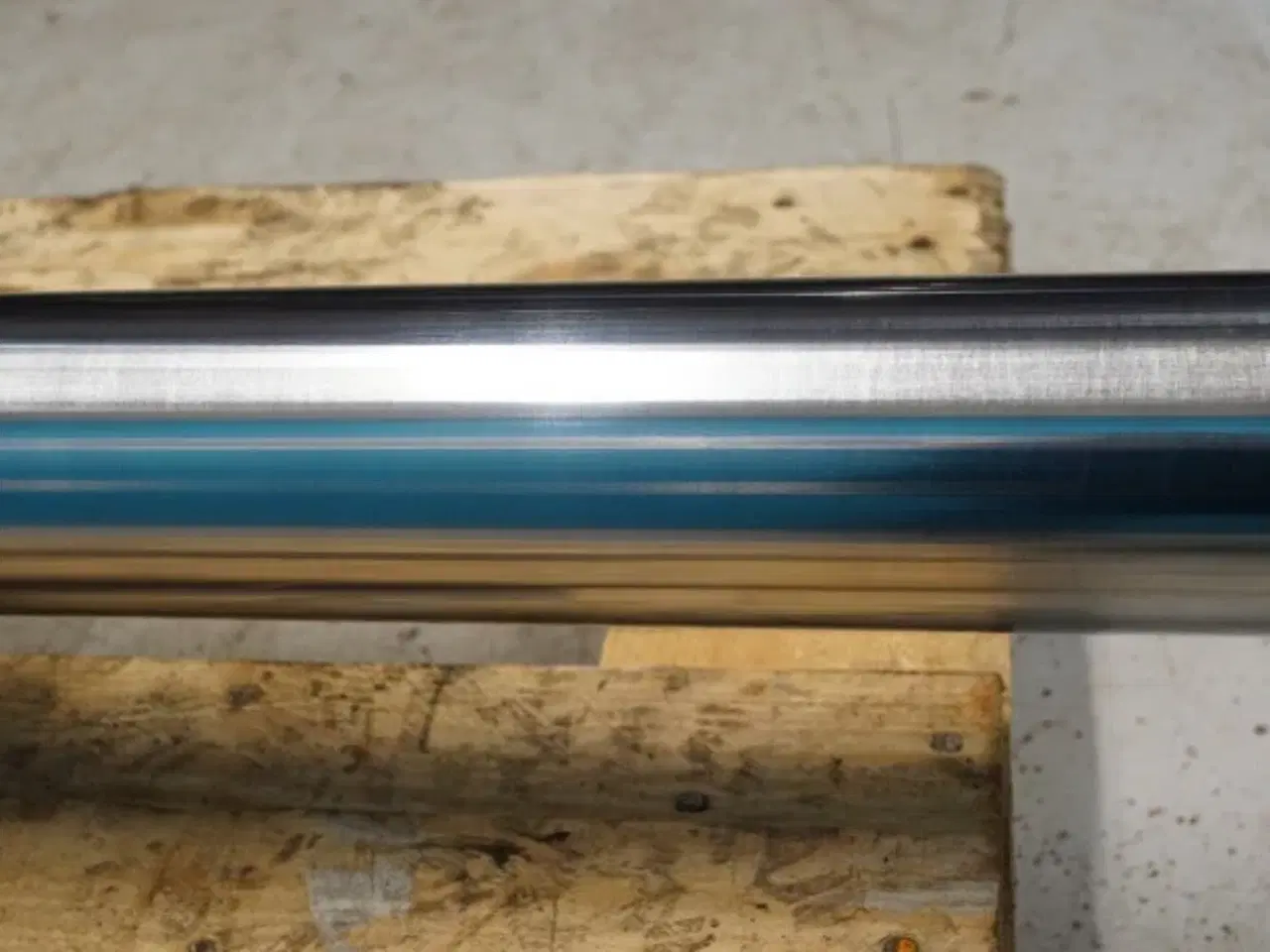 Billede 12 - Case 525 Farmlift Cylinder 47746790