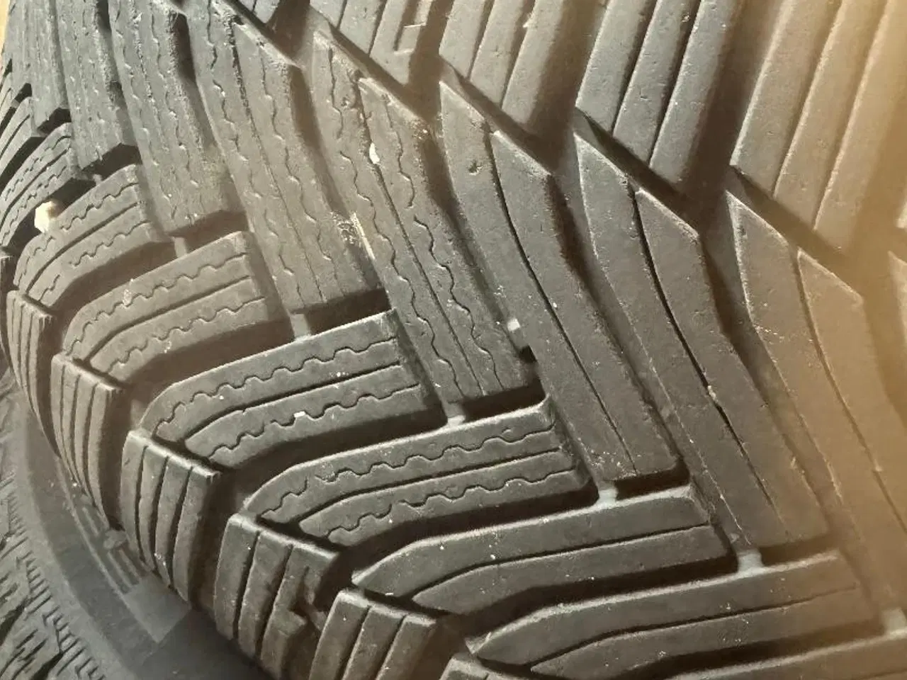 Billede 2 - 4 vinterdæk 225/55R16