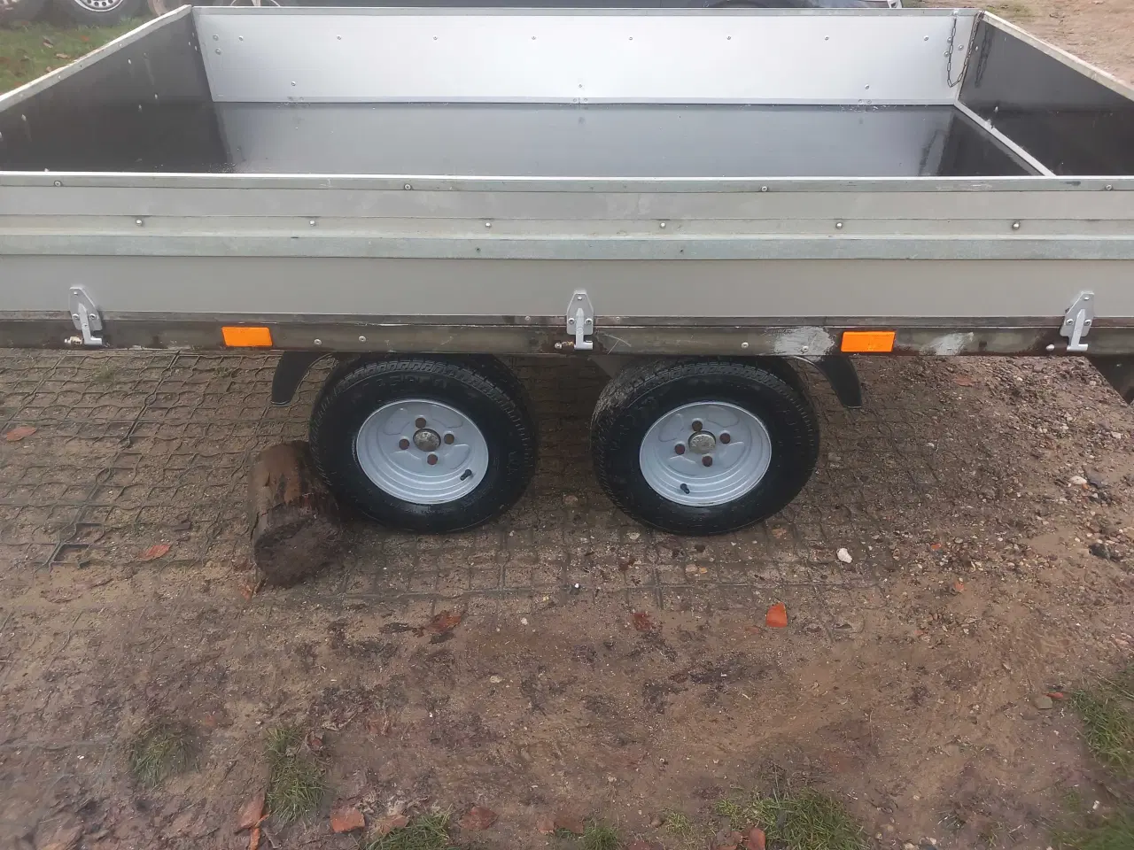 Billede 3 - Nysynet Variant 750kg. Boogie trailer sælges.