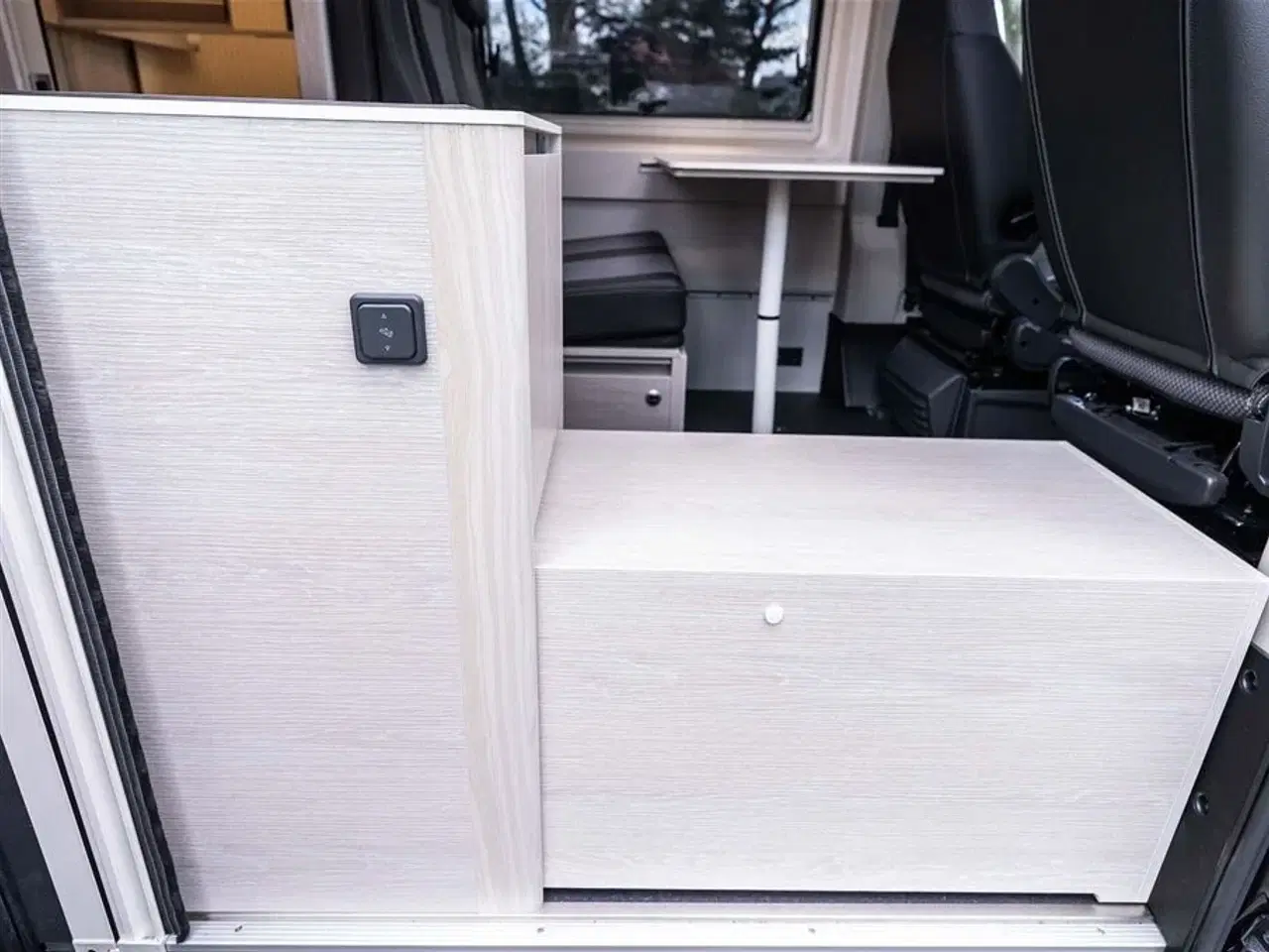 Billede 43 - 2026 - Tourne 6.0 Cruise aut. gear - Black   Den originale Tourne