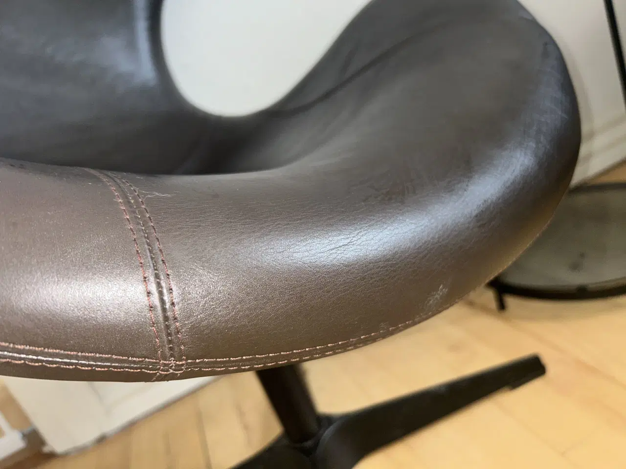 Billede 4 - Sinnerup Kato loungestol læder mærke brun