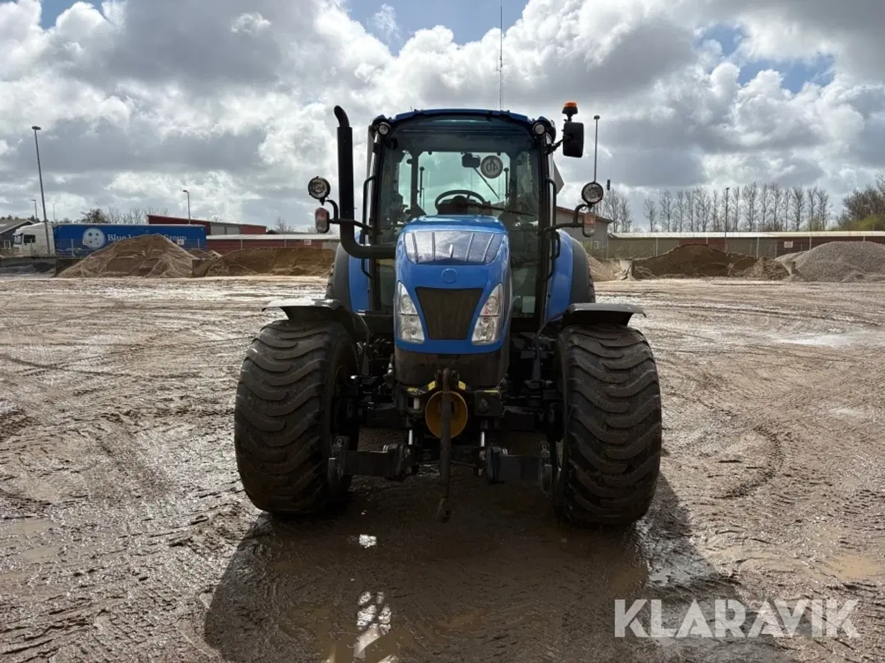 Billede 8 - Traktor New Holland T5.120 med græsklipper