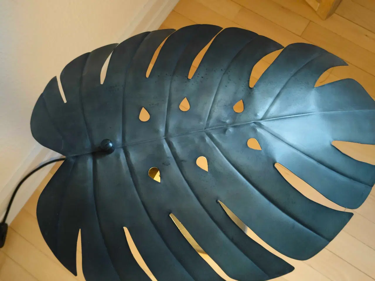 Billede 1 - Bord lampe i metal h 52