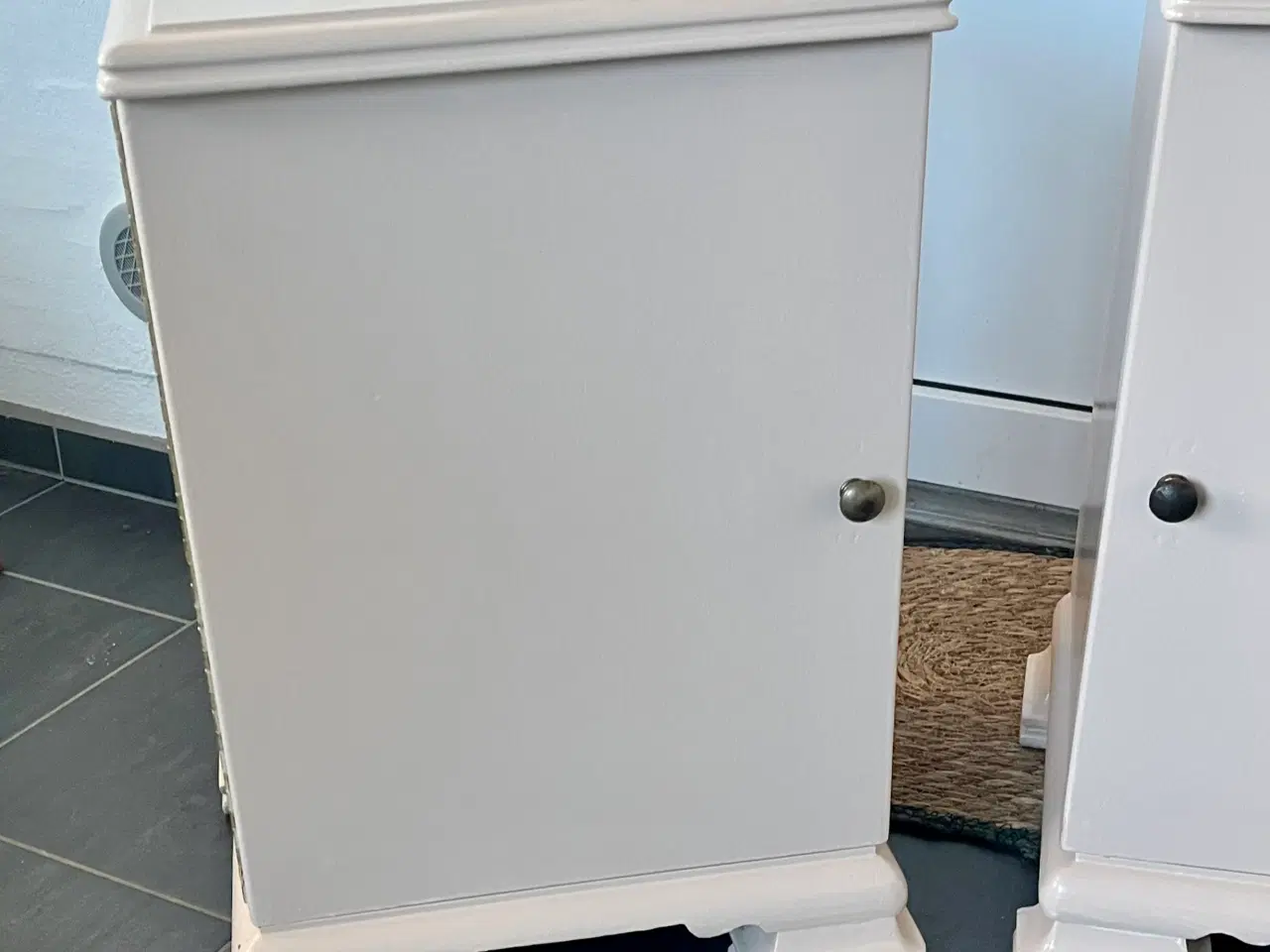 Billede 2 - 2 søde sengeborde