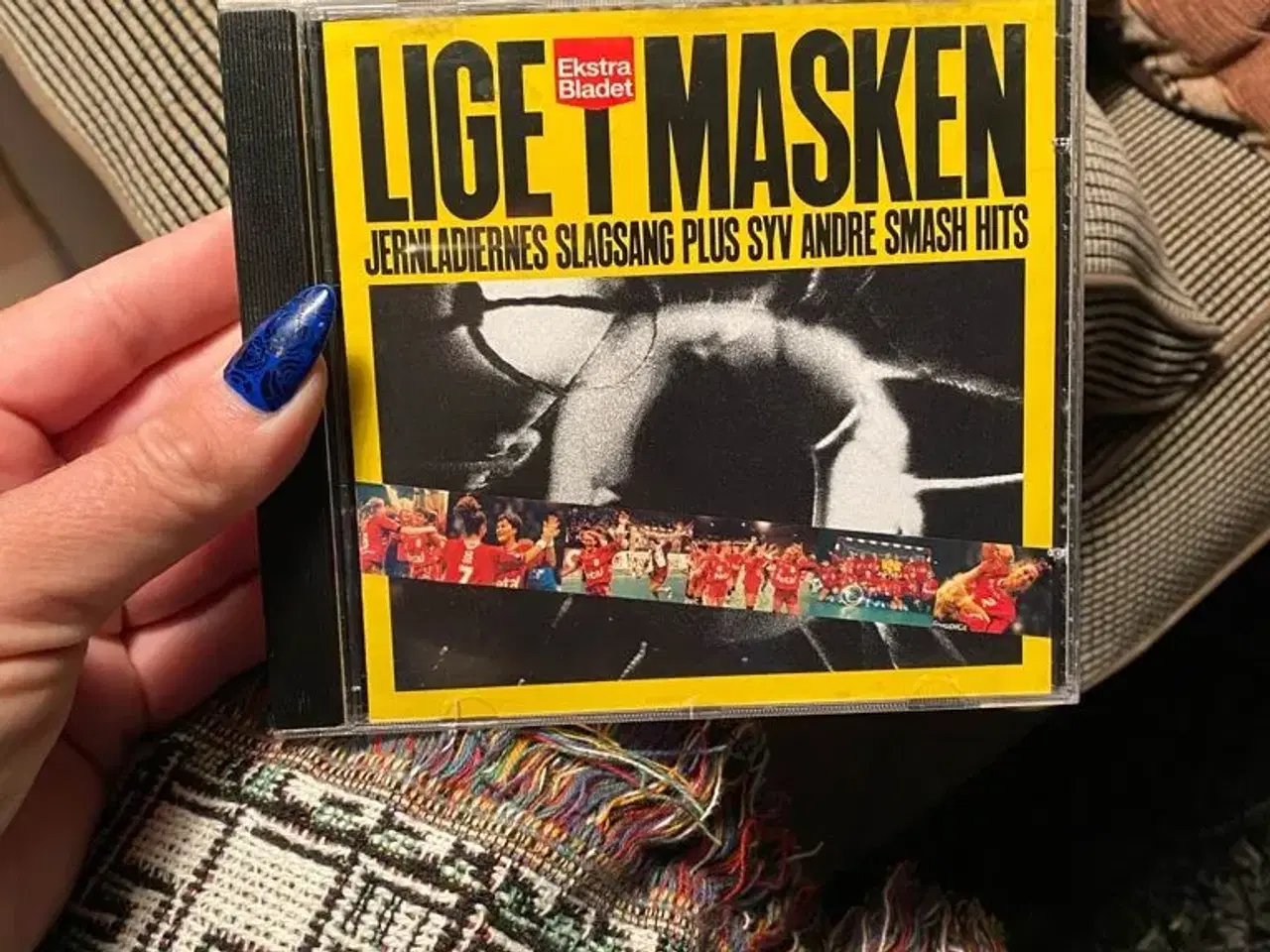 Billede 1 - Lige i masken