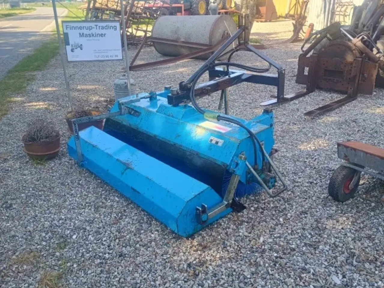 Billede 10 - Hydraulisk kost med opsamler 