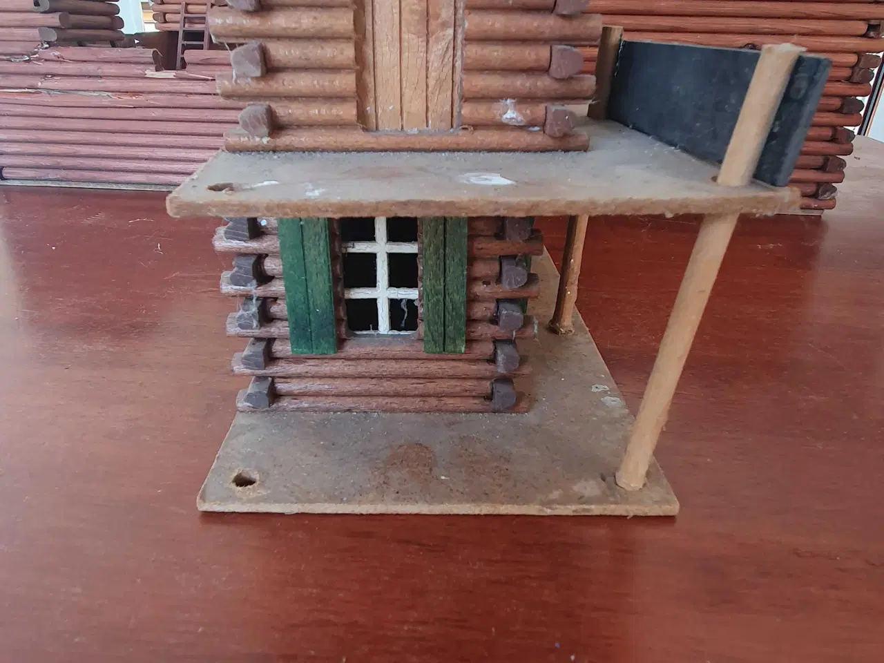 Billede 8 - Vintage westernstil  town hall + figur
