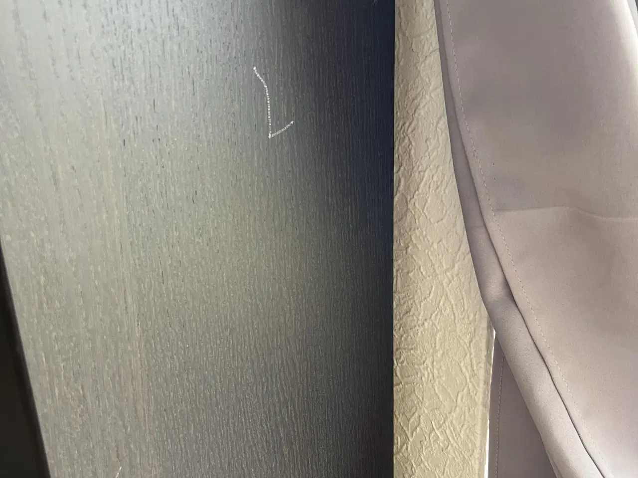 Billede 5 - 2 reoler i mørkt træ