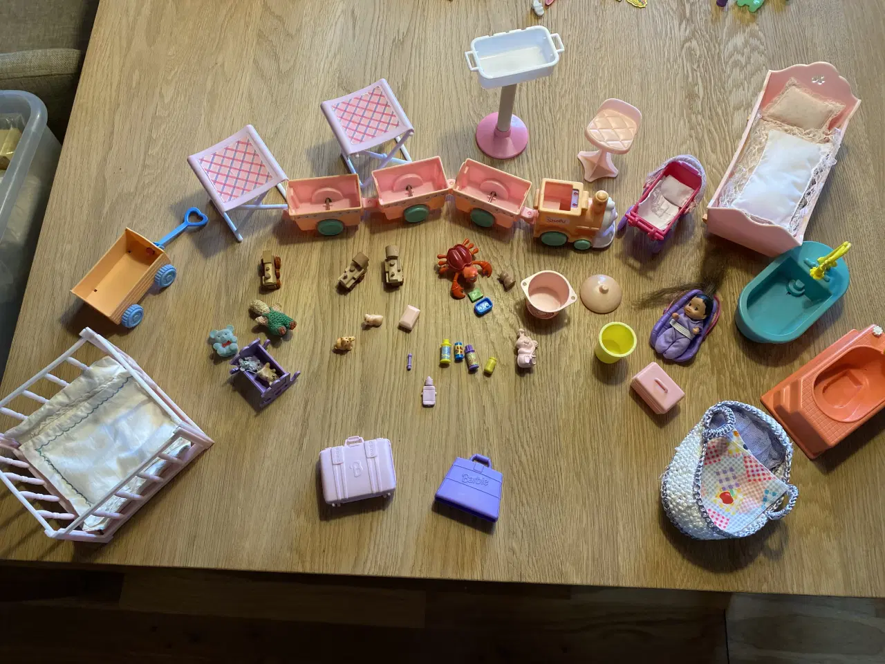 Billede 8 - Tilbehør til Barbie dukker