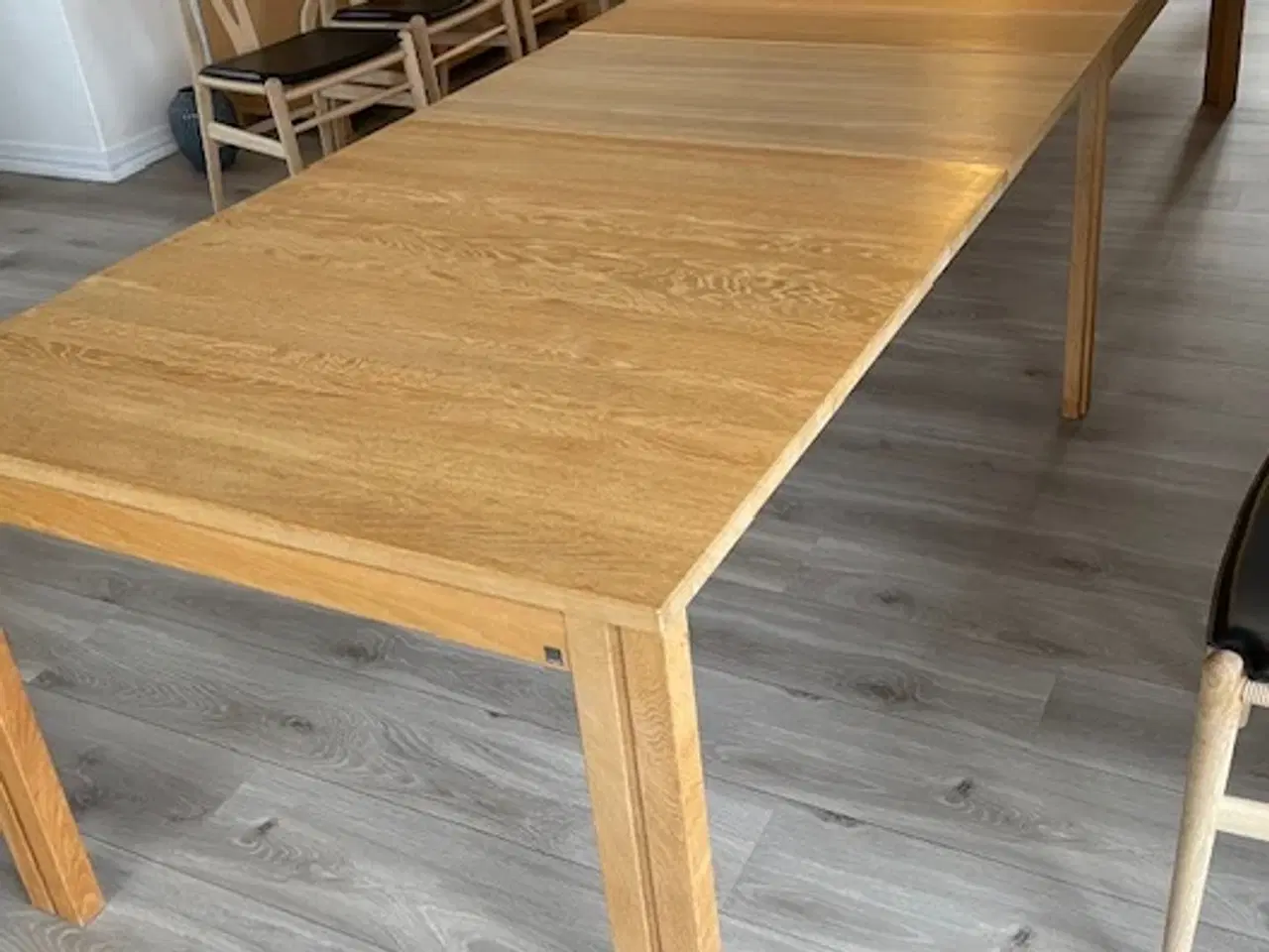 Billede 4 - Skovby SM24 Spisebord, massiv sæbebehandlet eg.