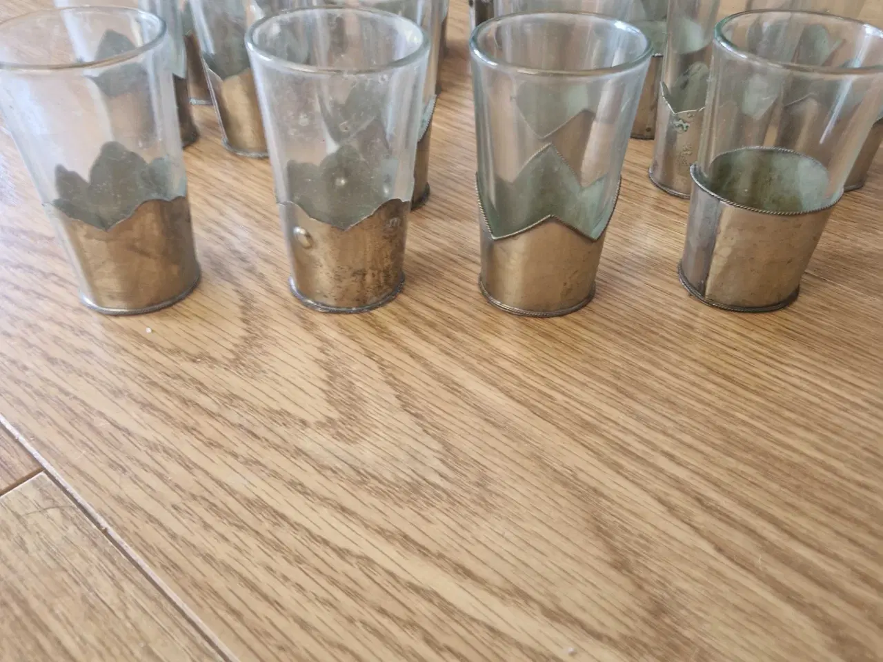 Billede 3 - Teglas eller fyrfadsstager 