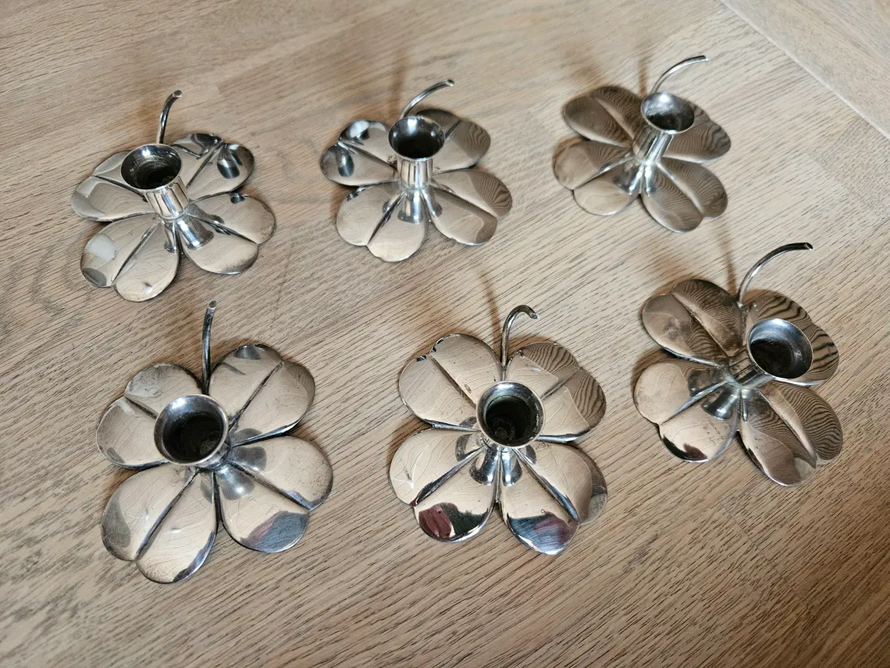 Billede 1 - Lyseholder kløverformet.