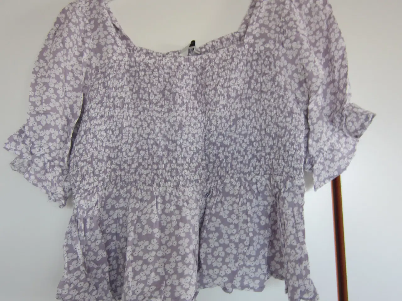 Billede 1 - Fin bluse fra Pigalle i str. L