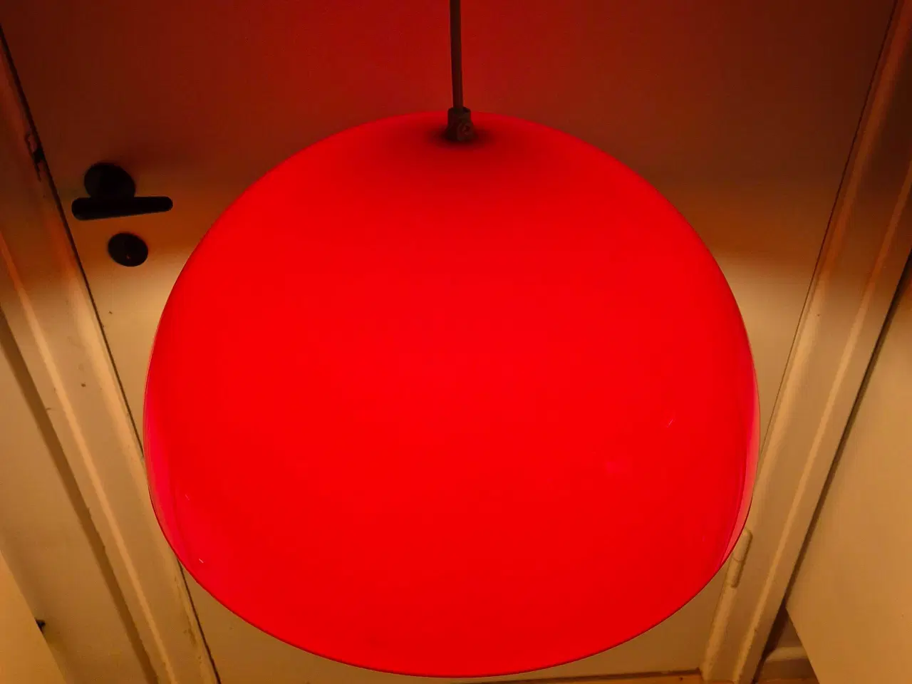 Billede 5 - Flot stor retrolampe i transparent plast