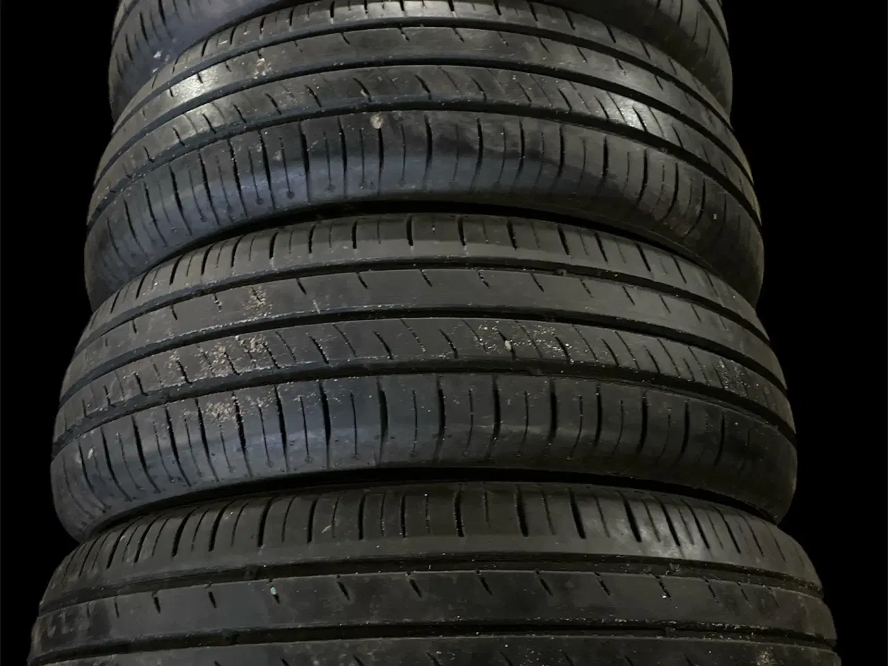 Billede 1 - 185/65r15 Kumho Ref.S131 sommer