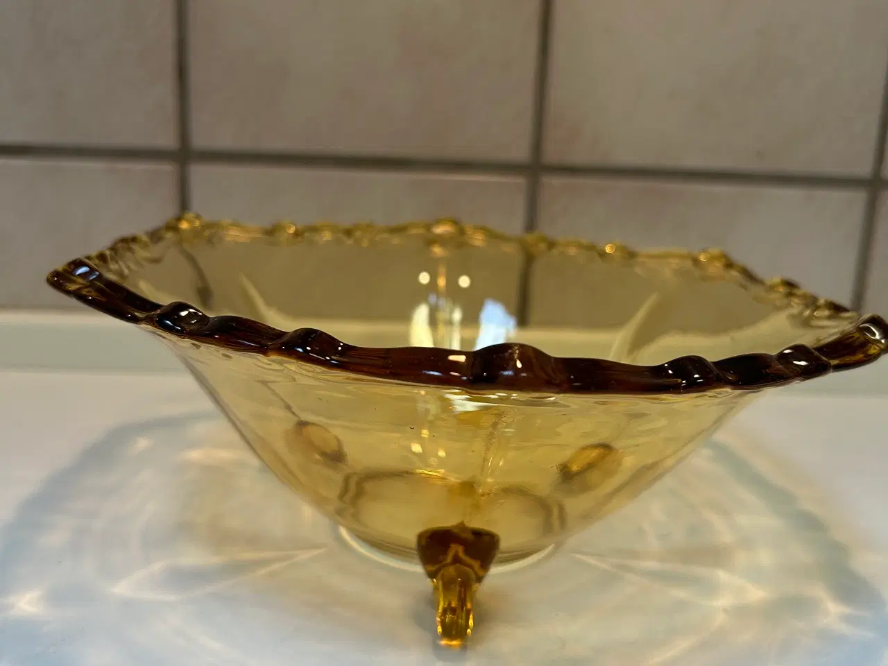 Billede 2 - Gylden glasskål og rouladefad