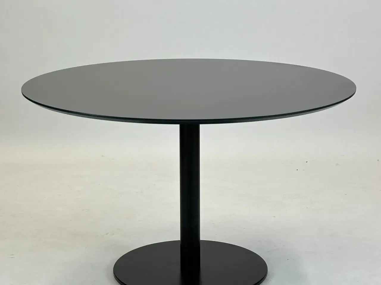 Billede 1 - Pedrali Rundt bord Ø120